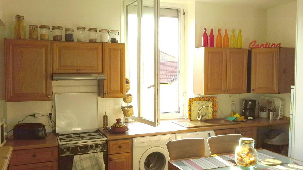 T3 55m2&Garage, proche Saône, et 5 min Vieux Lyon via Metro D Lião Exterior foto